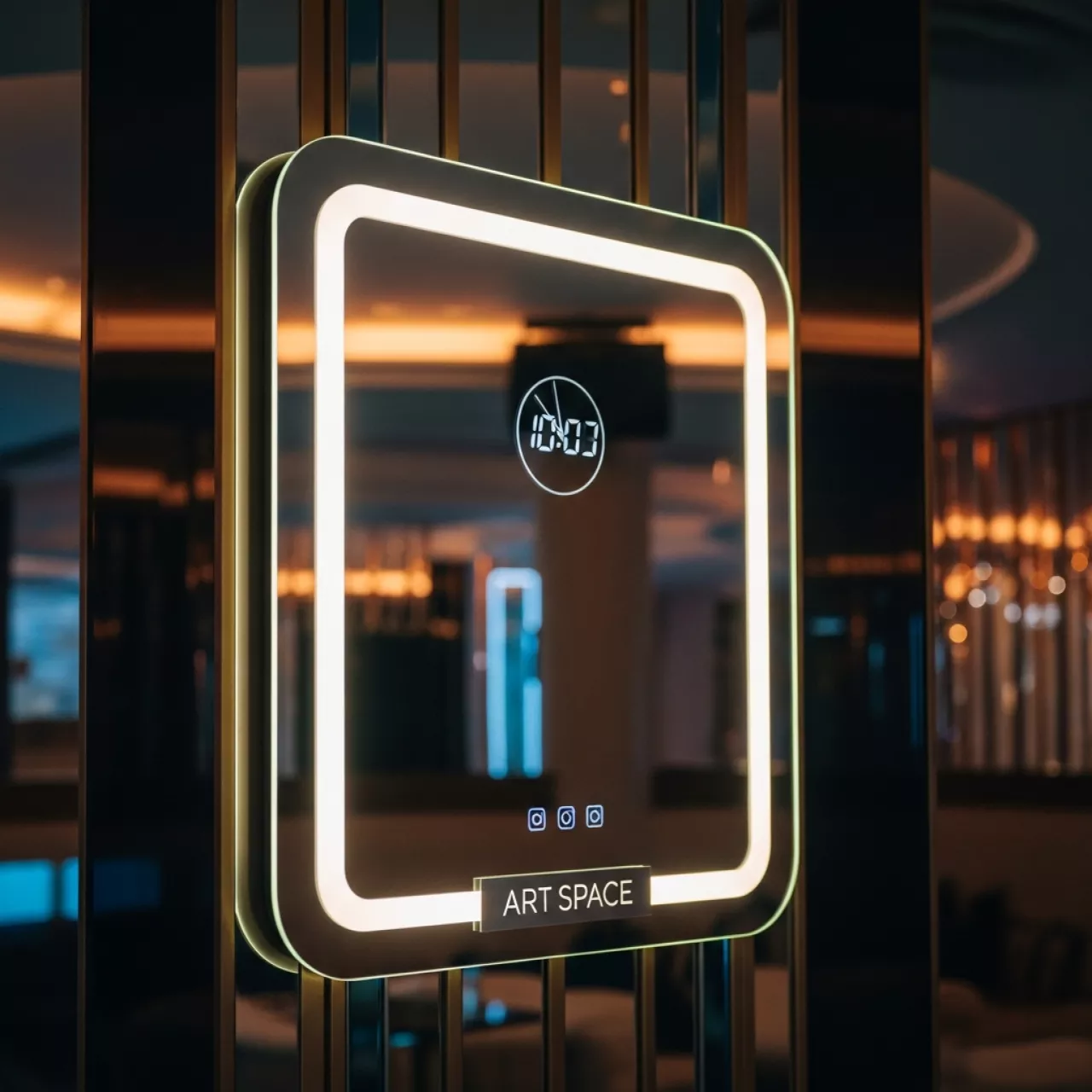 Аренда Зеркало Cersanit LED 070 Design Pro 80x60 см подсветка подогрев часы Bluetooth в пляжном клубе Del Mar — ART SPACE