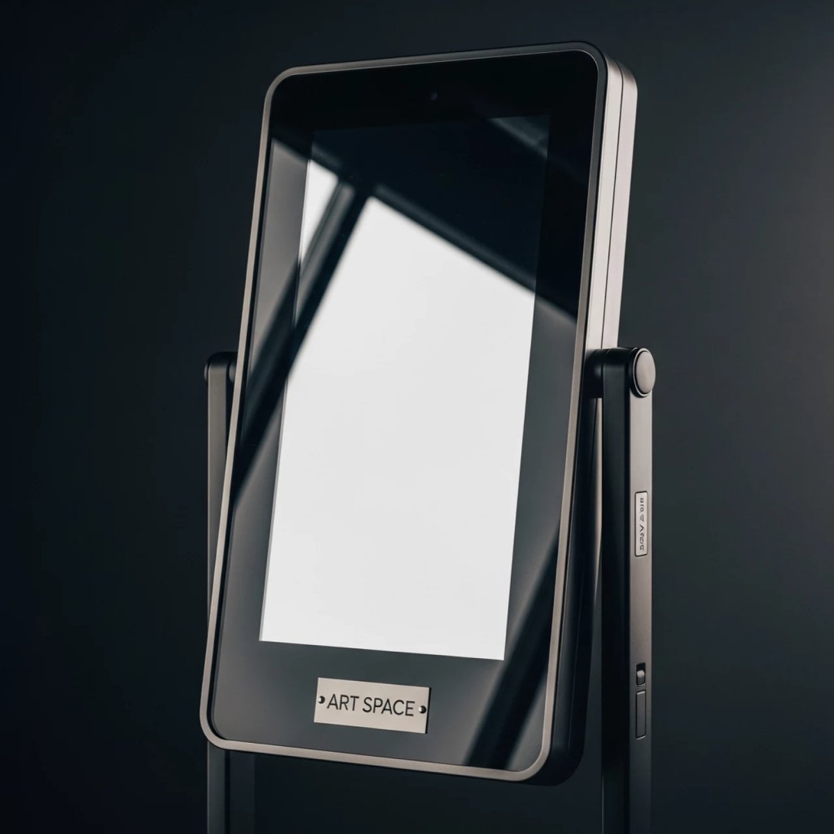 Аренда Зеркало интерактивное психолога 28,8 дюйма в Зале органной и камерной музыки — ART SPACE