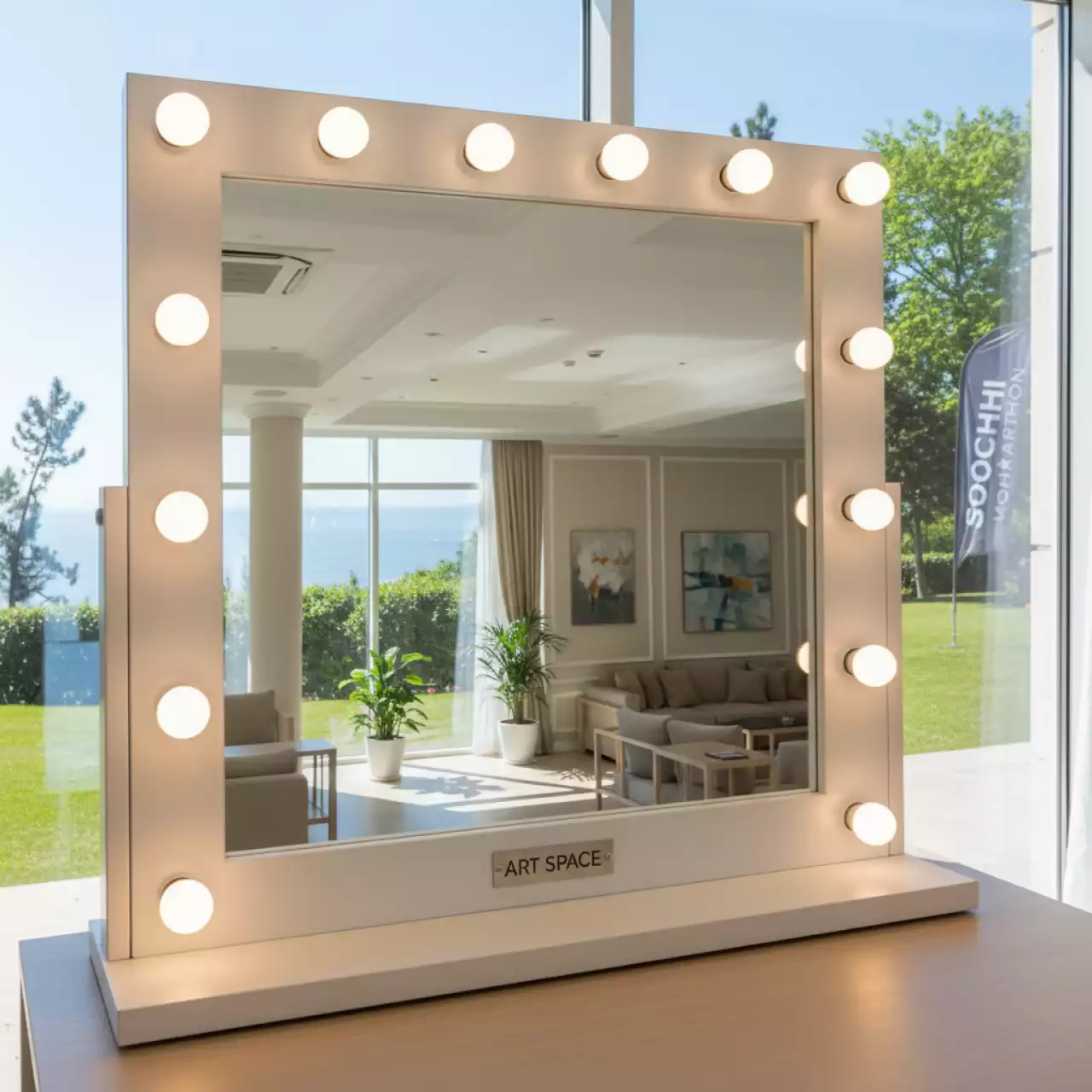 Аренда Зеркало с лампочками в санатории «Черноморье» — ART SPACE