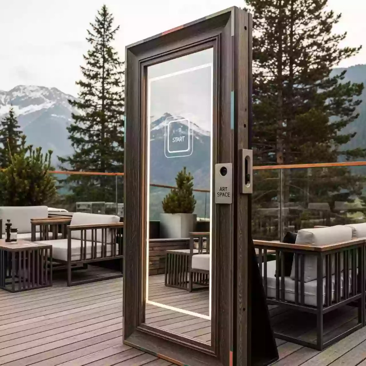 Аренда Зеркало селфи багетное в Rixos Krasnaya Polyana — ART SPACE