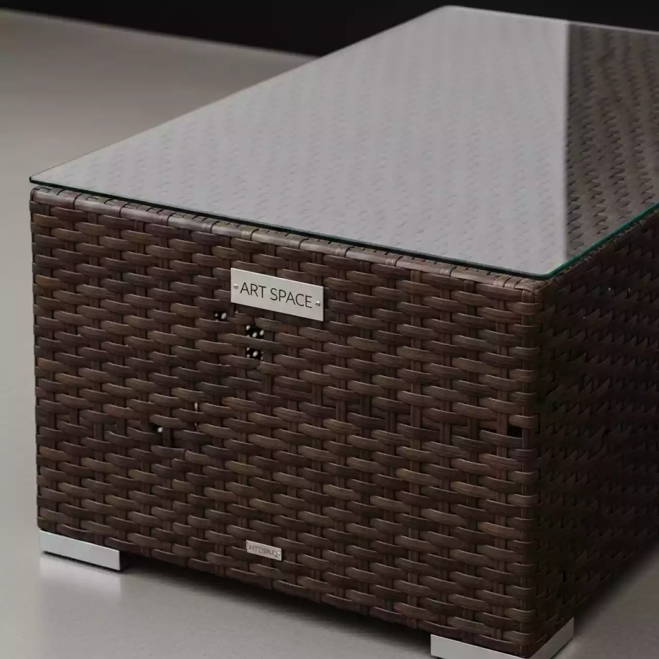 Аренда Журнальный стол из искусственного ротанга YH S4133W TW brown в Ледовом дворце «Айсберг» — ART SPACE