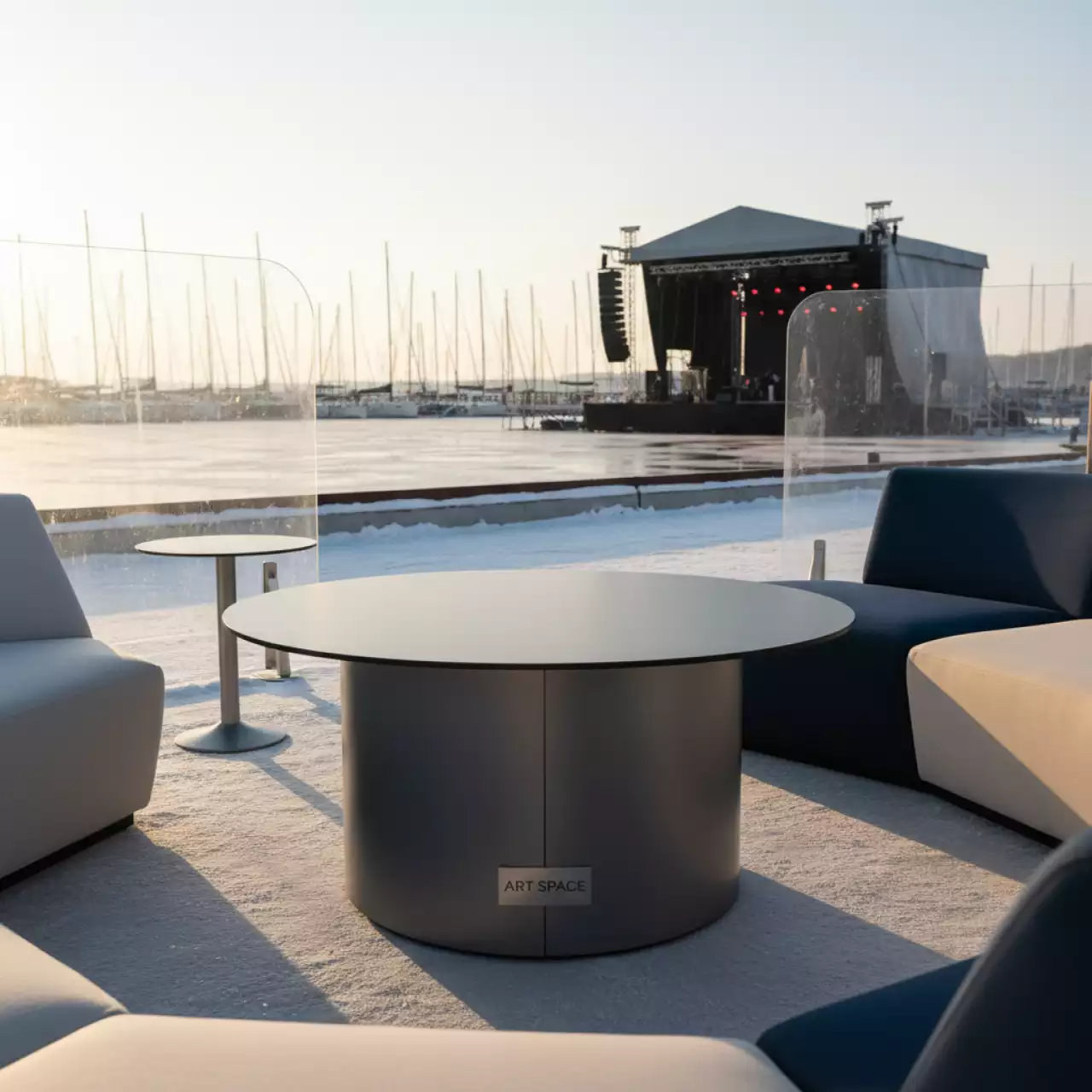 Аренда Журнальный стол RC658 D 40 SHT TU29 H36 на парусной регате (Сочи) — ART SPACE