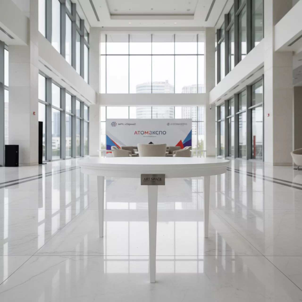 Аренда Журнальный стол Twice белый в МФК «Горный» — ART SPACE