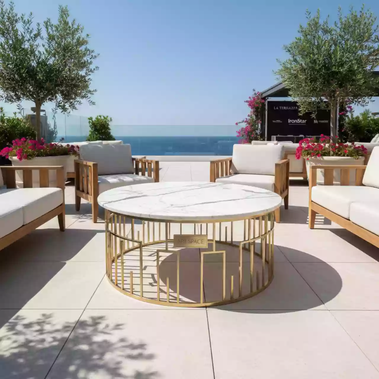 Аренда Журнальный столик Dudley в ресторане «La Terrazza» — ART SPACE