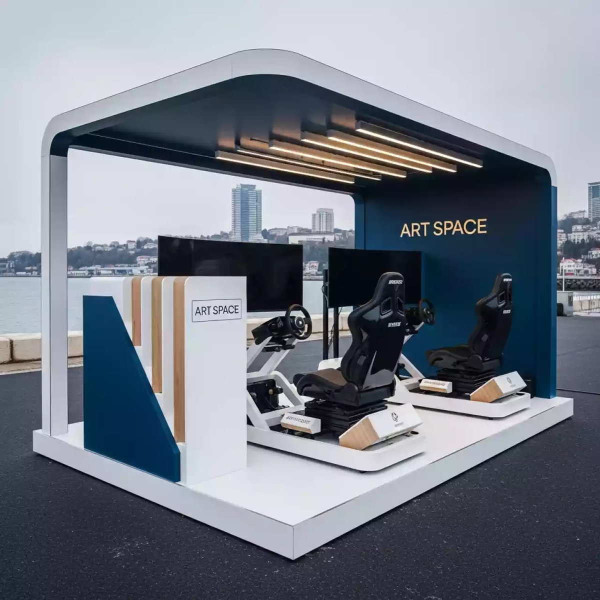 Аренда Зона VR автосимулятор на территории Морпорта Сочи — ART SPACE