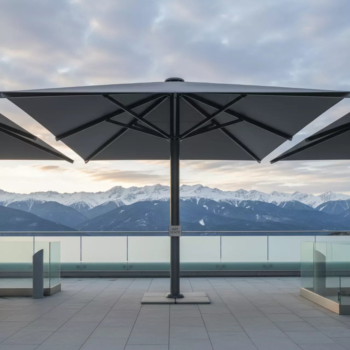 Аренда Зонт дизайнерский Gulliver в Sochi Marriott Krasnaya Polyana — ART SPACE