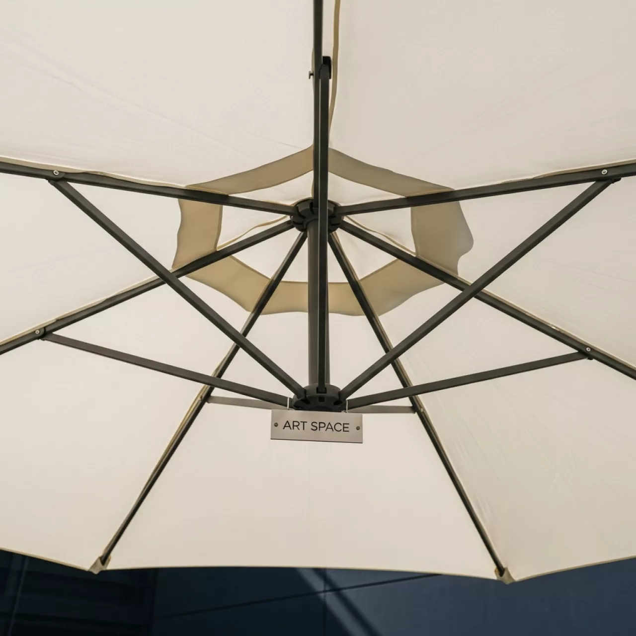 Аренда Зонт Estro Ø2,1 м в Rodina Grand Hotel & SPA — ART SPACE