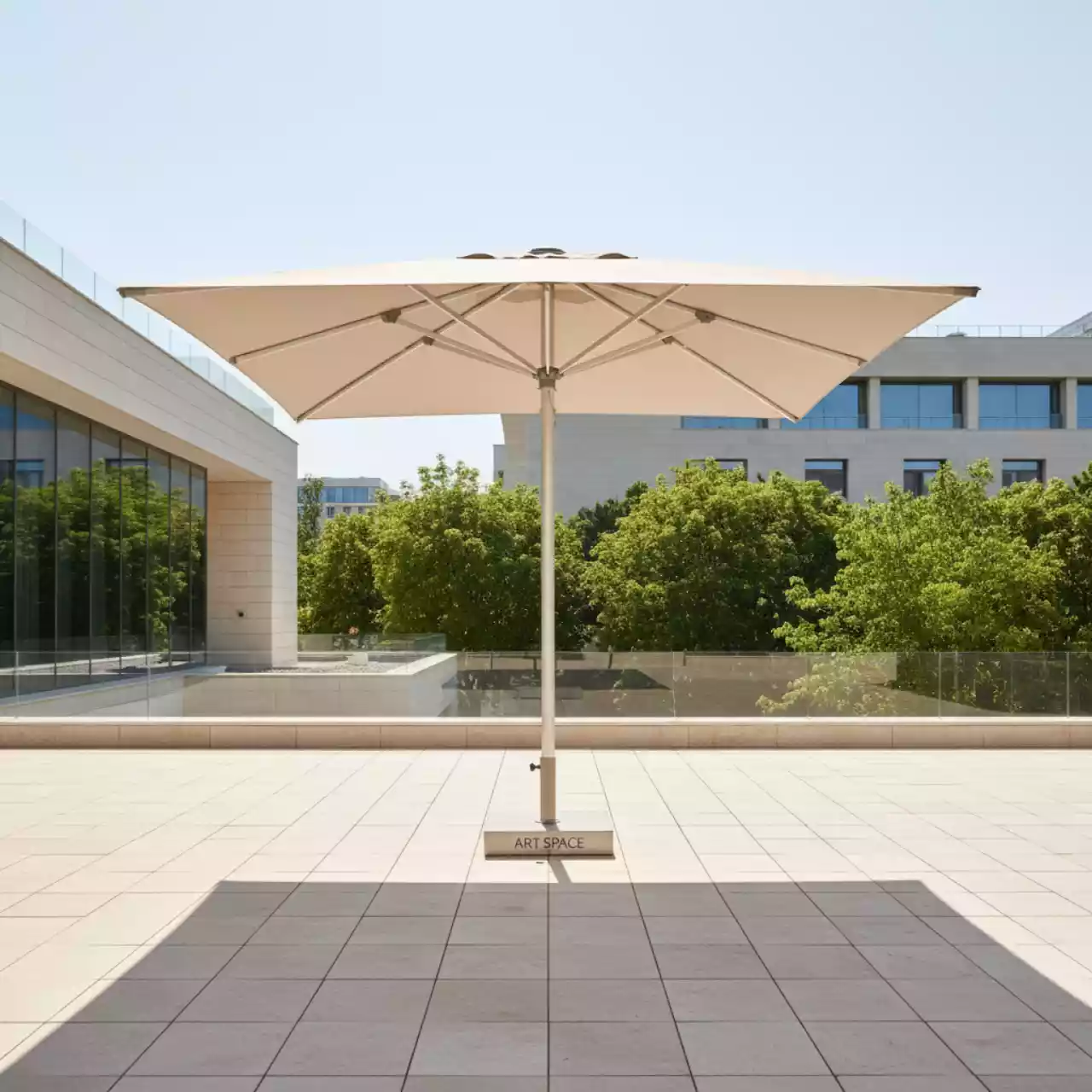 Аренда Зонт квадратный бежевый Sky в Courtyard by Marriott Sochi — ART SPACE
