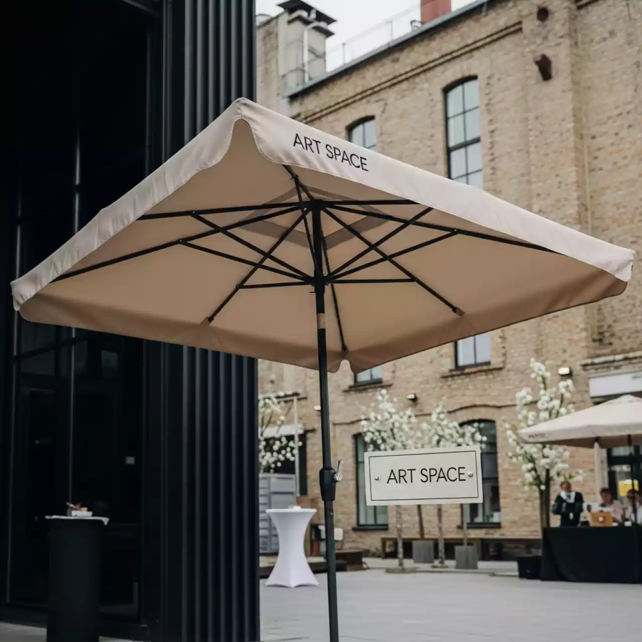 Аренда Зонт профессиональный 3х3 м Amarcord в банкетном зале «Дельфин» — ART SPACE