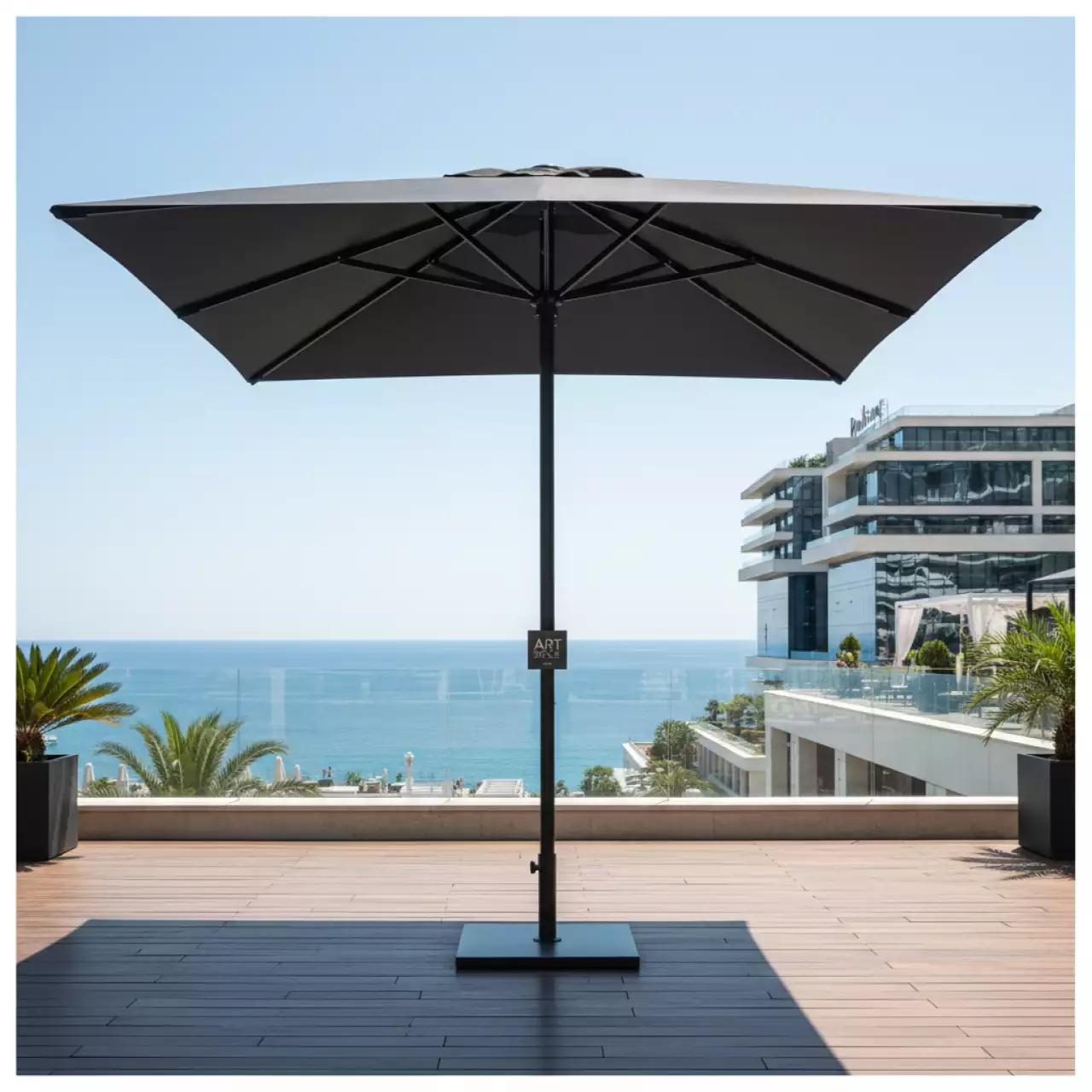 Аренда Зонт профессиональный Lido Dark 2,1х2,1 м в отеле Radisson Lazurnaya — ART SPACE