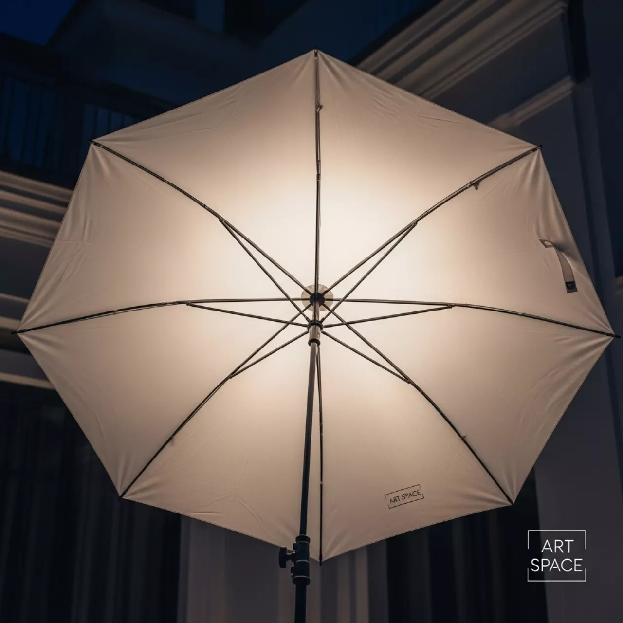 Аренда Зонт профессиональный Nata UX NostalgiCRoman 2,3х2,3 м на вилле «Анна» — ART SPACE