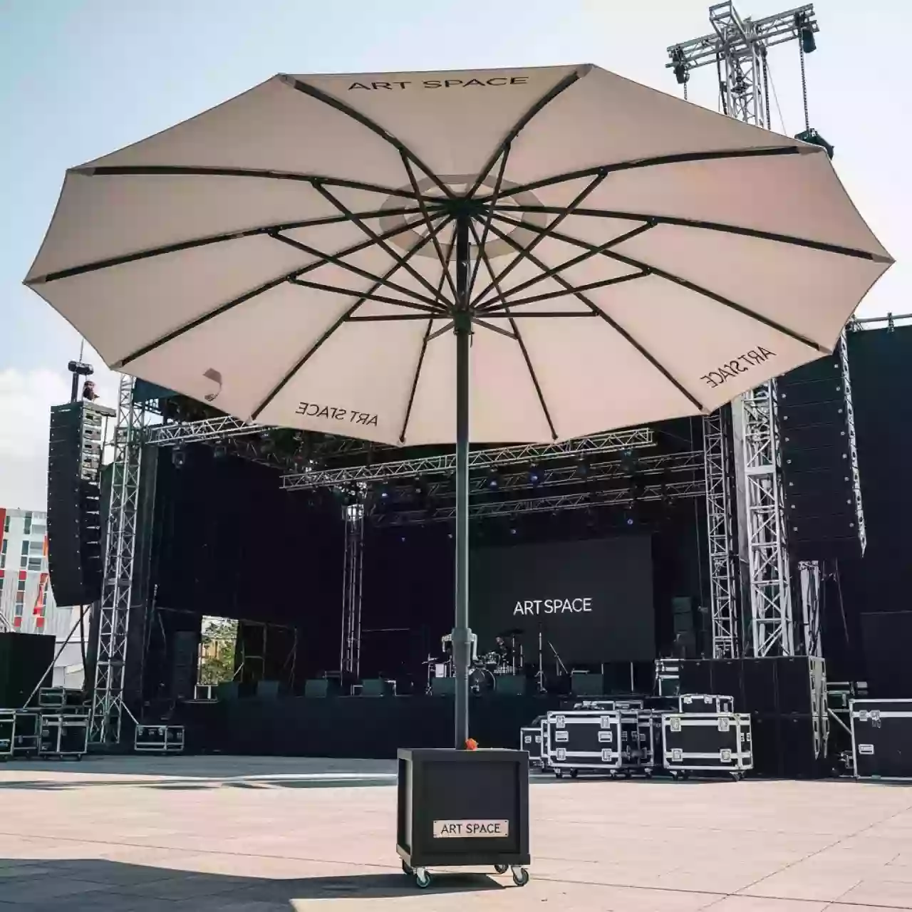 Аренда Зонт телескопический Montecarlo Ø5 м в Alpha Sirius — ART SPACE