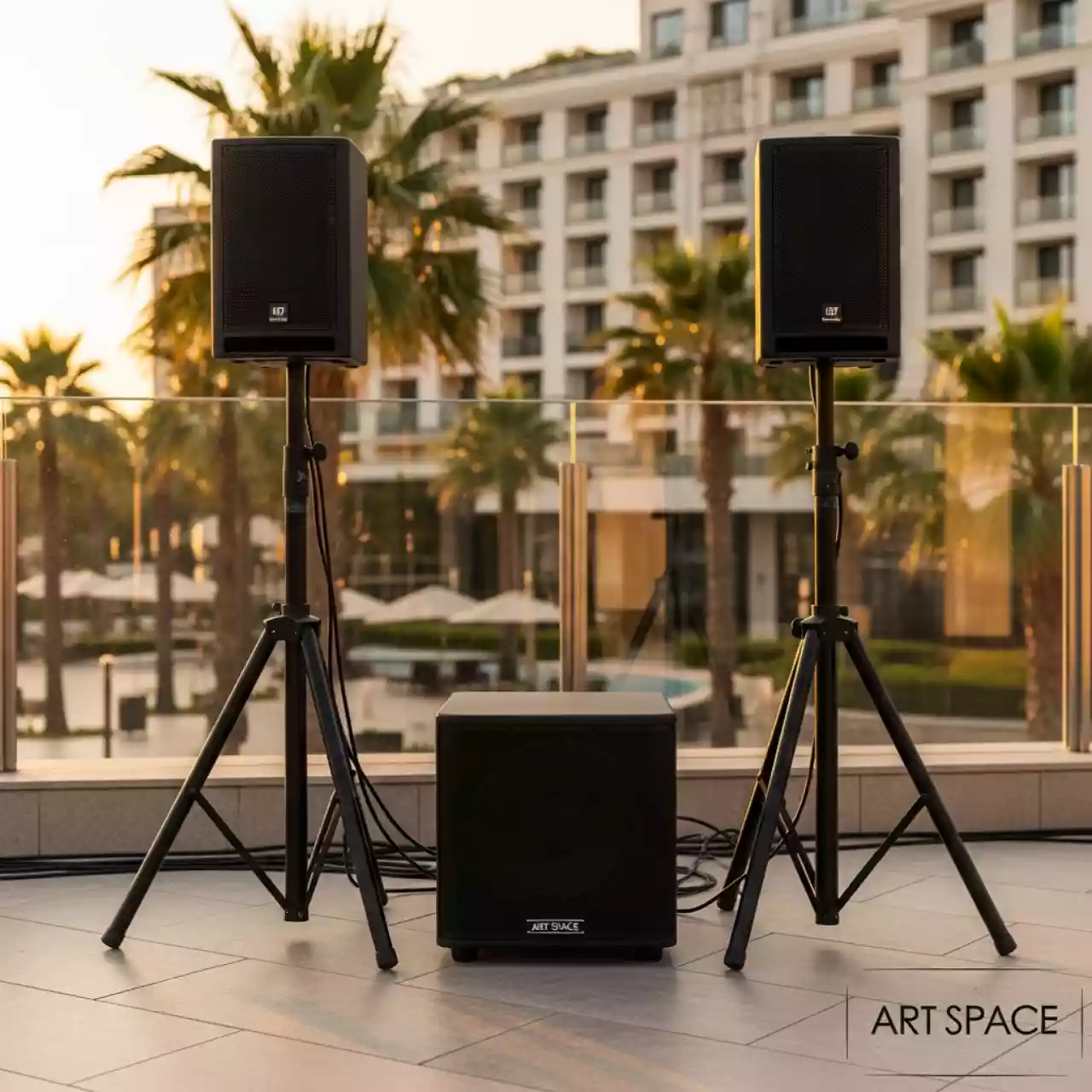 Аренда Звуковой набор 1,5 кВт для 75 человек в Сочи Парк Отеле — ART SPACE